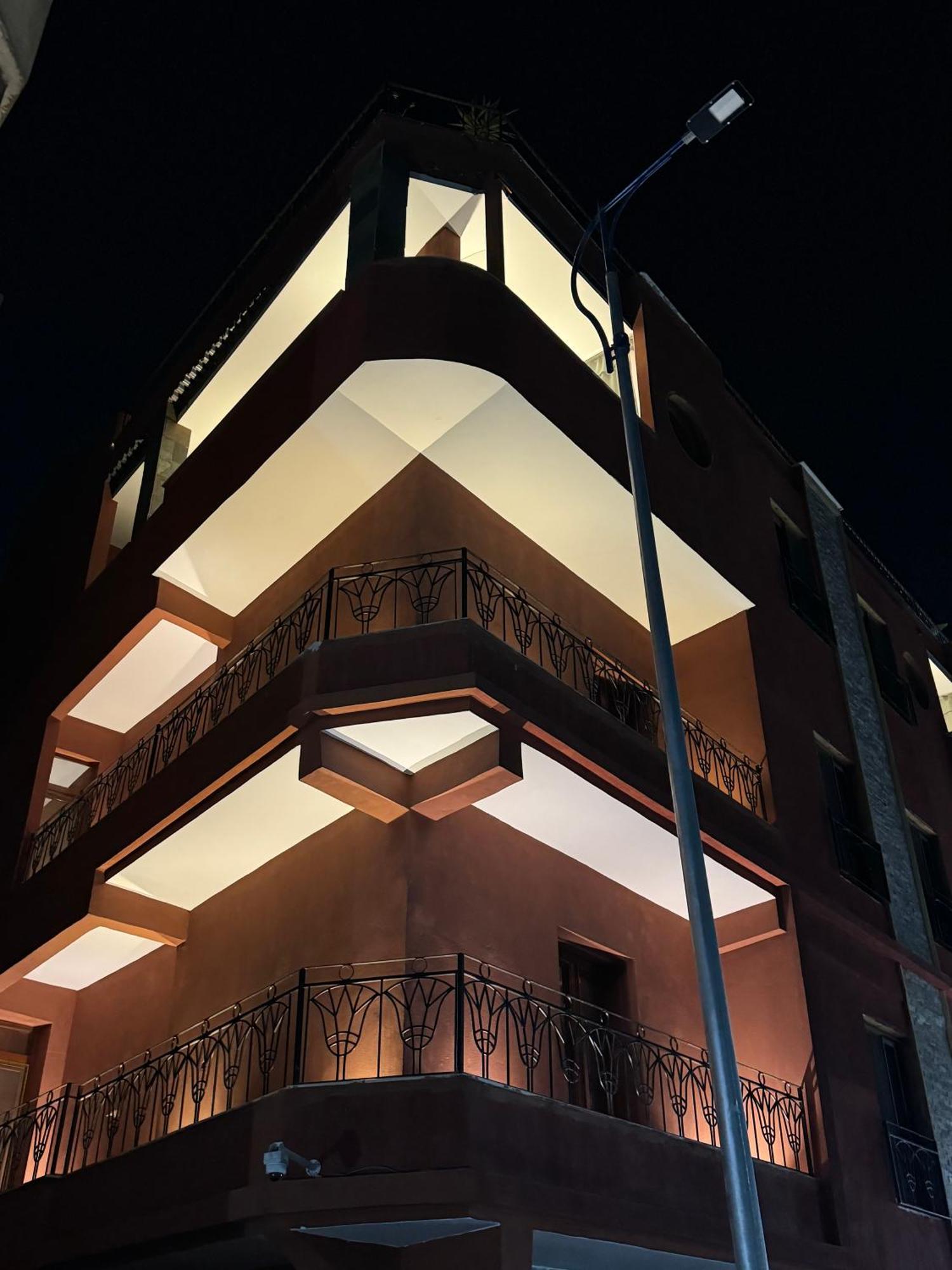 Almas Pyramids View Hotel Kafret el-Gabal Exteriör bild